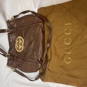 Vintage! Authentic leather Gucci shoulder bag w crossbody strap